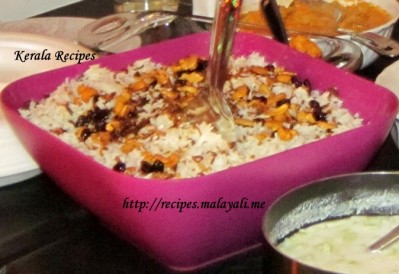 Ghee Rice with Fried Cashews, Raisins and Onions