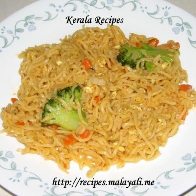 Instant Noodles with Vegetables and Egg